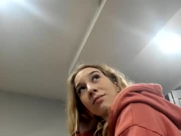 cam couple porn thatblondibaddi image #3200193