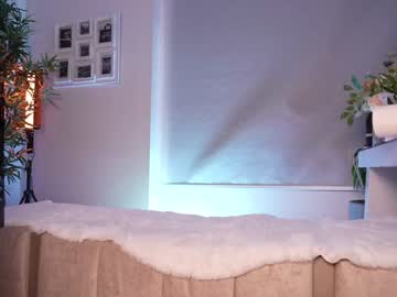 cam girl porn lau__1 image #6941600