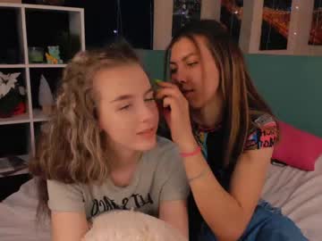 cam couple porn emilyallison image #1895852