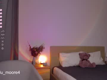 cam girl porn lumoore image #5424616