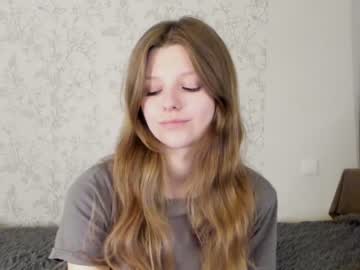cam girl porn alainaestrada image #5557168