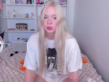 cam couple porn miliameow image #6981359