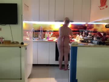 cam girl porn kiradivine image #5365357