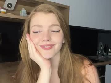 cam girl porn kristalwynn image #6998411