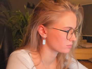 cam girl porn linellali image #3004266