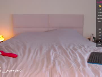 cam girl porn lumoore image #2092249