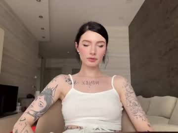 cam tranny porn evelynforever image #4570705