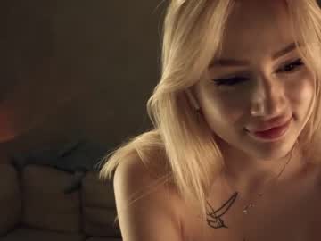 cam couple porn marilyn_rougee image #3153259