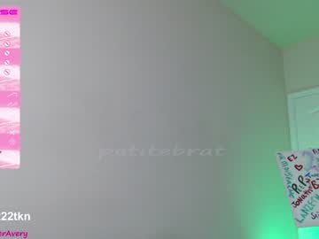 cam girl porn petitebrat image #4024518