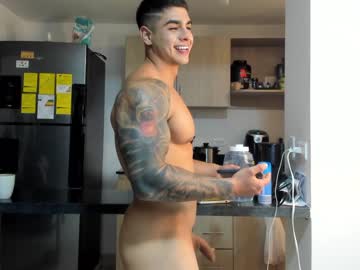 cam man porn nicolasmuscle image #6147479
