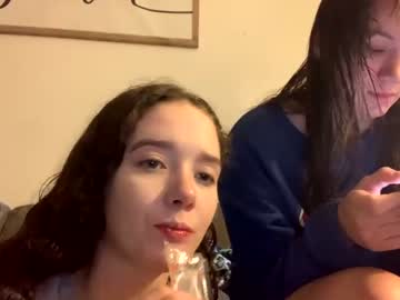 cam girl porn kylieexoxoxo2432 image #6115795