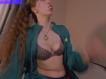 cam girl porn chroniclove image #2861515