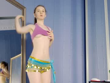 cam girl porn kriskras__ image #4649299