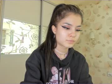 cam girl porn akino_17 image #366400