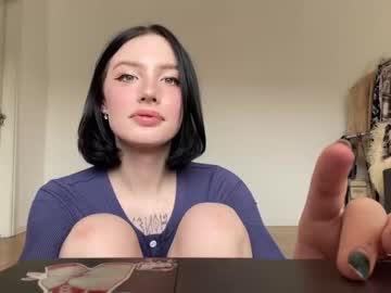 cam tranny porn evelynforever image #4411392