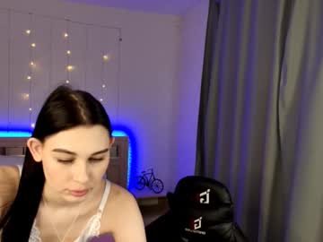 cam girl porn kiirahoney image #7060501