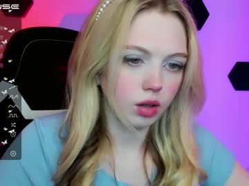 cam girl porn small_blondee image #3981185