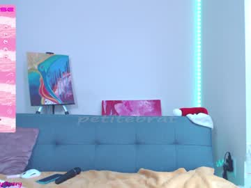 cam girl porn petitebrat image #3314124