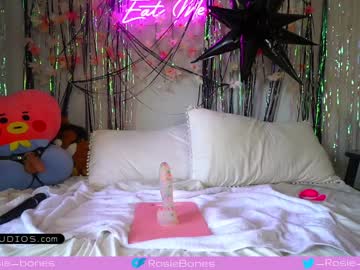 cam girl porn rosiebones image #2824849