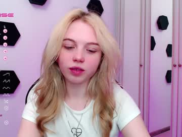 cam girl porn small_blondee image #4239506