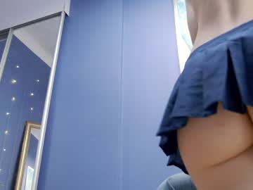 cam girl porn kriskras__ image #5674183