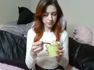 cam girl porn milkywhiiite image #2360553