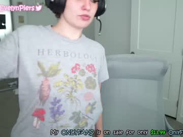 cam girl porn evelynpiers image #1909275