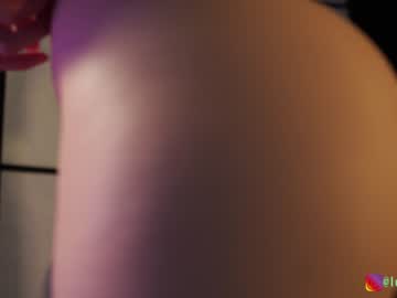 cam girl porn lucie_beltran image #4936697