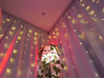 cam girl porn helenmoors image #5328834