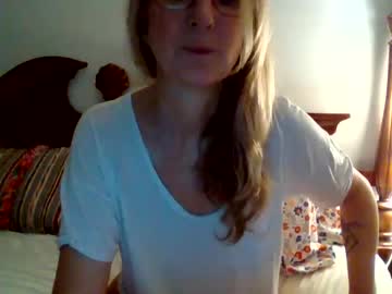 cam girl porn daydreamymilf image #2613644