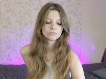 cam girl porn alainaestrada image #5565072