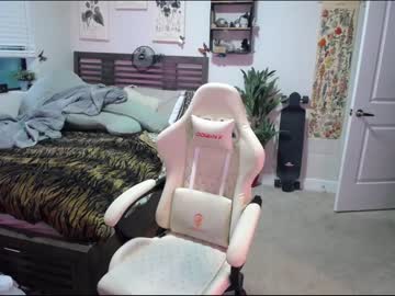 cam girl porn monstrumologist image #4760054