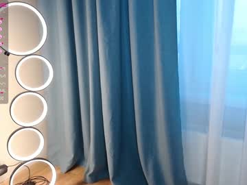 cam couple porn emptyhunters image #3051353