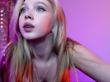 cam girl porn small_blondee image #4114009