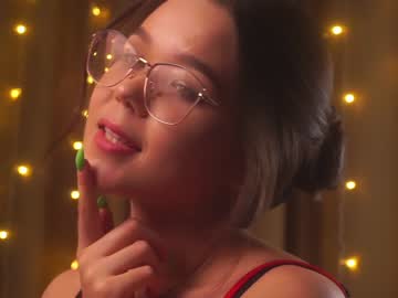 cam girl porn helenmoors image #4479365