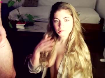 cam couple porn alineandleon_kapriporn666 image #4803898