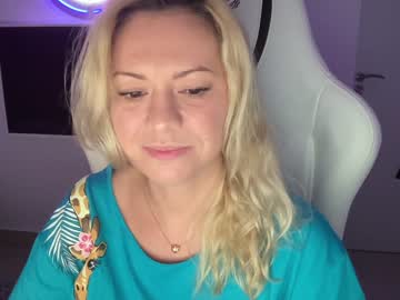 cam girl porn kiradivine image #2953984