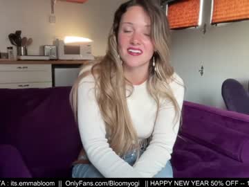 cam girl porn bloomyogi image #6073006