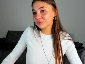 cam girl porn lilly_mattsson image #2517135