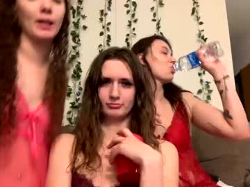 cam girl porn kylieexoxoxo2432 image #6517368