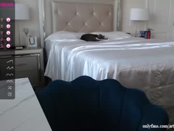 cam girl porn a_sweet_temptation image #3420403