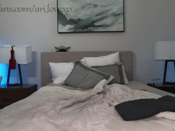 cam couple porn ari_lovexo image #4880991