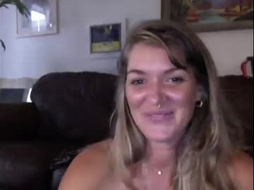cam couple porn shyfarmyogi image #2026282