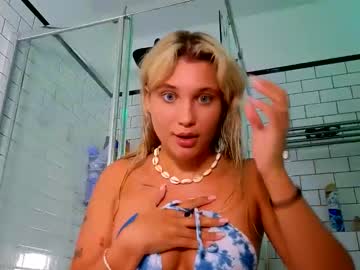 cam girl porn miaakkelly image #5204383