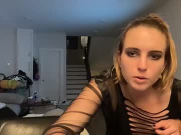cam girl porn sluttylilsister image #5865833
