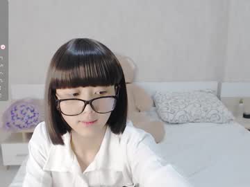 cam girl porn little_yena image #5692665
