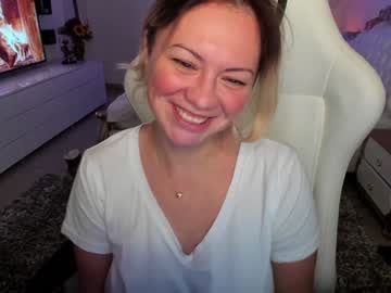 cam girl porn kiradivine image #411796