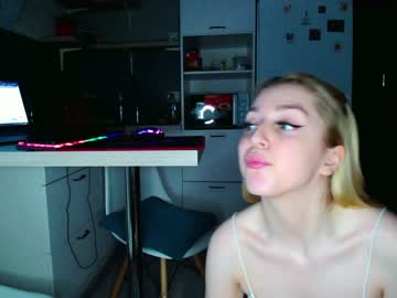 cam couple porn kissallisse image #2101237