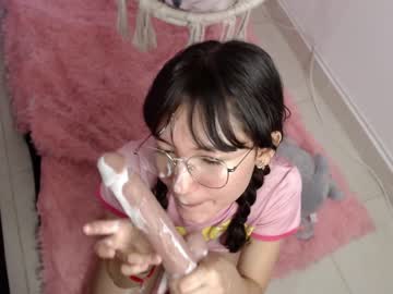 cam girl porn little_effy18 image #978842
