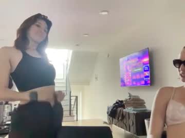 cam girl porn sluttylilsister image #5884104